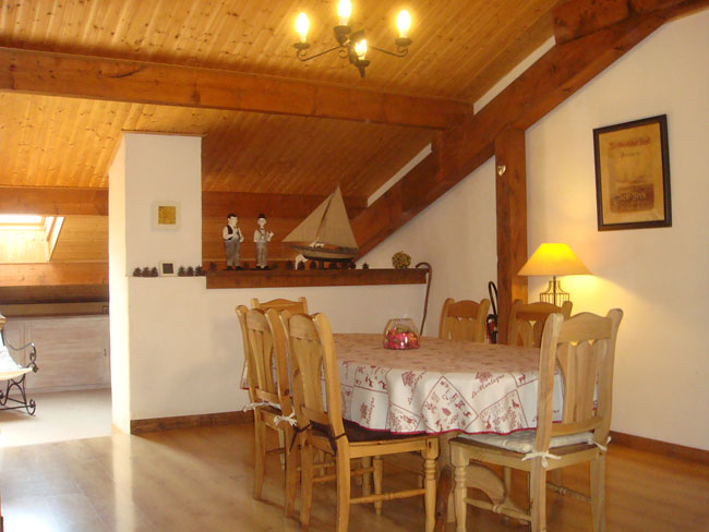 Location Samoens : Salle � manger
