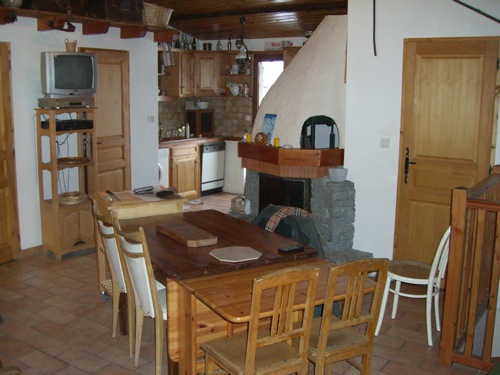 Location Valmeinier : Pi�ce principale, cot� cuisine