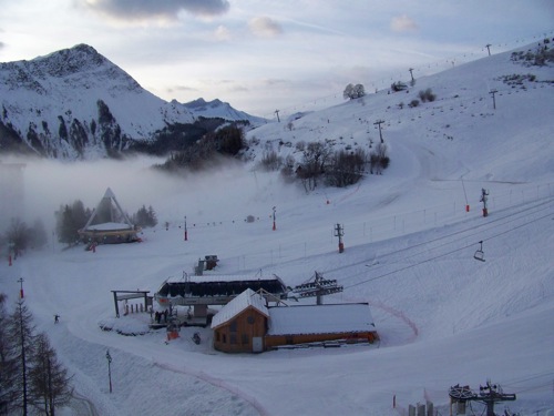 Location Le Corbier : vue sur les pistes