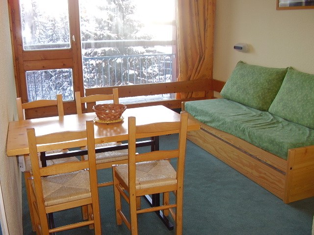 Location Les Arcs : Séjour avec lit simple+ lit gigogne