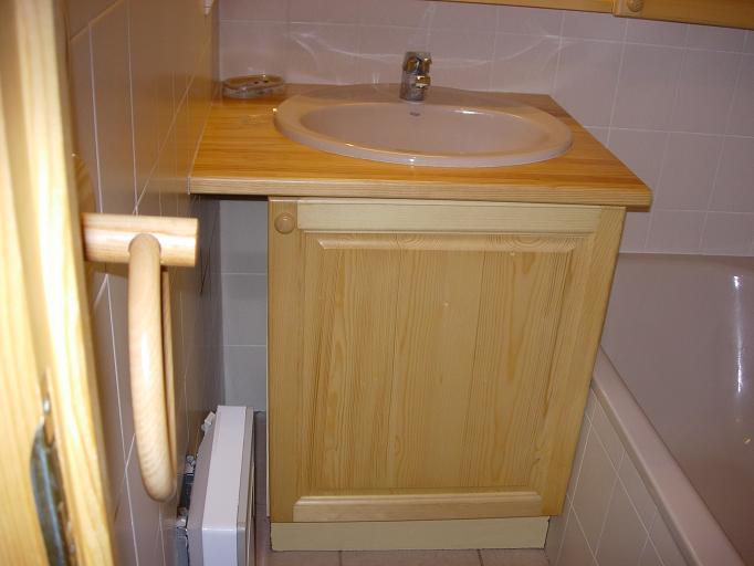 Location Samoens : Salle de bains avec baignoire