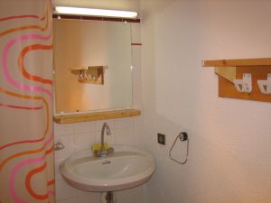 Location Meribel : salle d'eau du haut