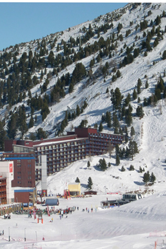 Location Les Arcs : sortie residence skis aux pieds