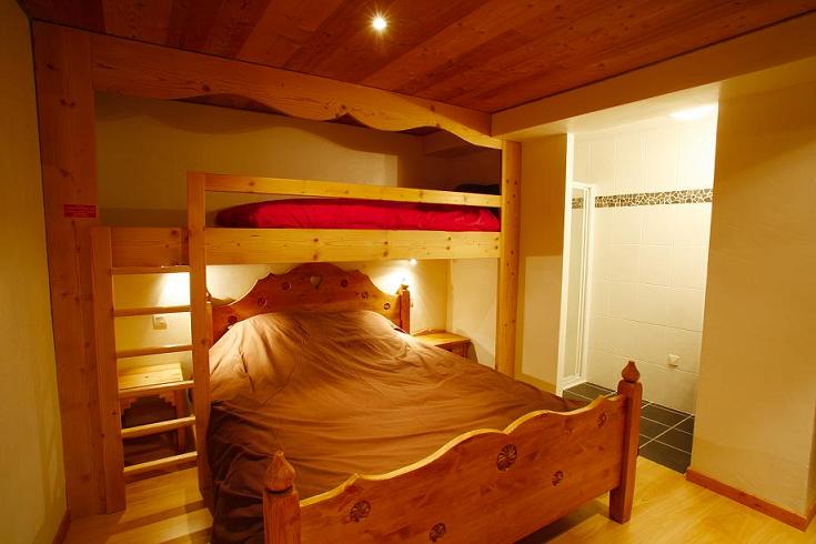 Location Valloire : 2 grandes chambres et un coin montagne