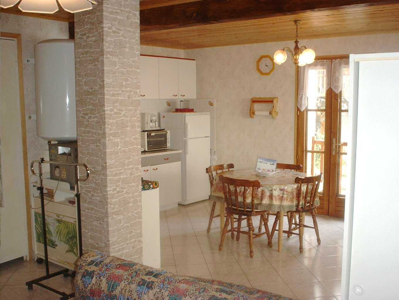 Location VALLOUISE : vue du studio
