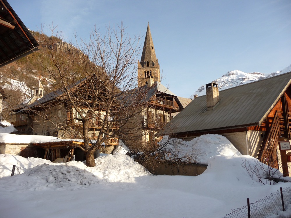 Location VALLOUISE : la maison en hiver