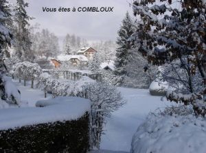 Location Combloux : Le parc de l'imeuble l'hiver